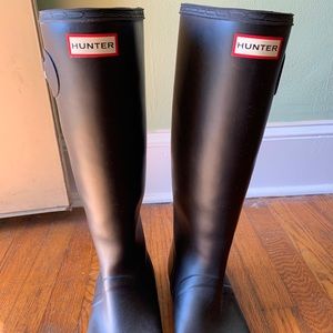 Tall black Hunter rain boots
